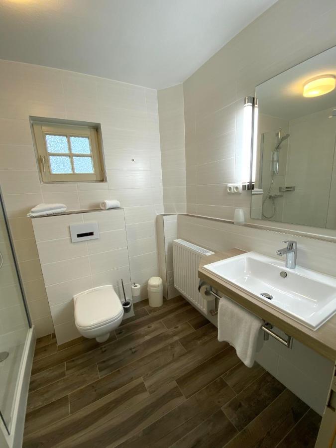 Hotel Zur Rennbahn Drage  Exteriér fotografie