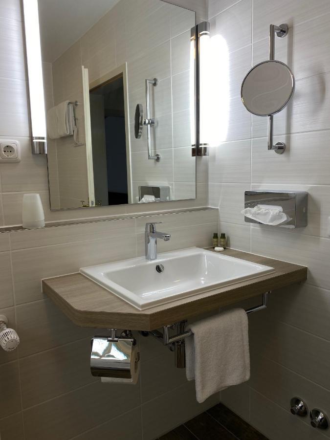 Hotel Zur Rennbahn Drage  Exteriér fotografie