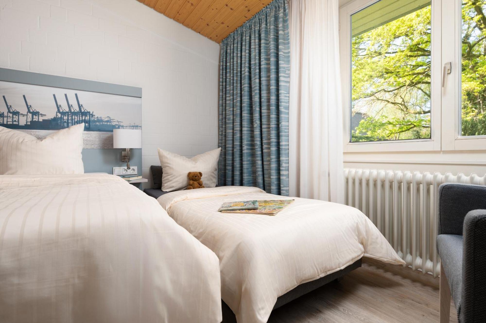 Hotel Zur Rennbahn Drage  Exteriér fotografie